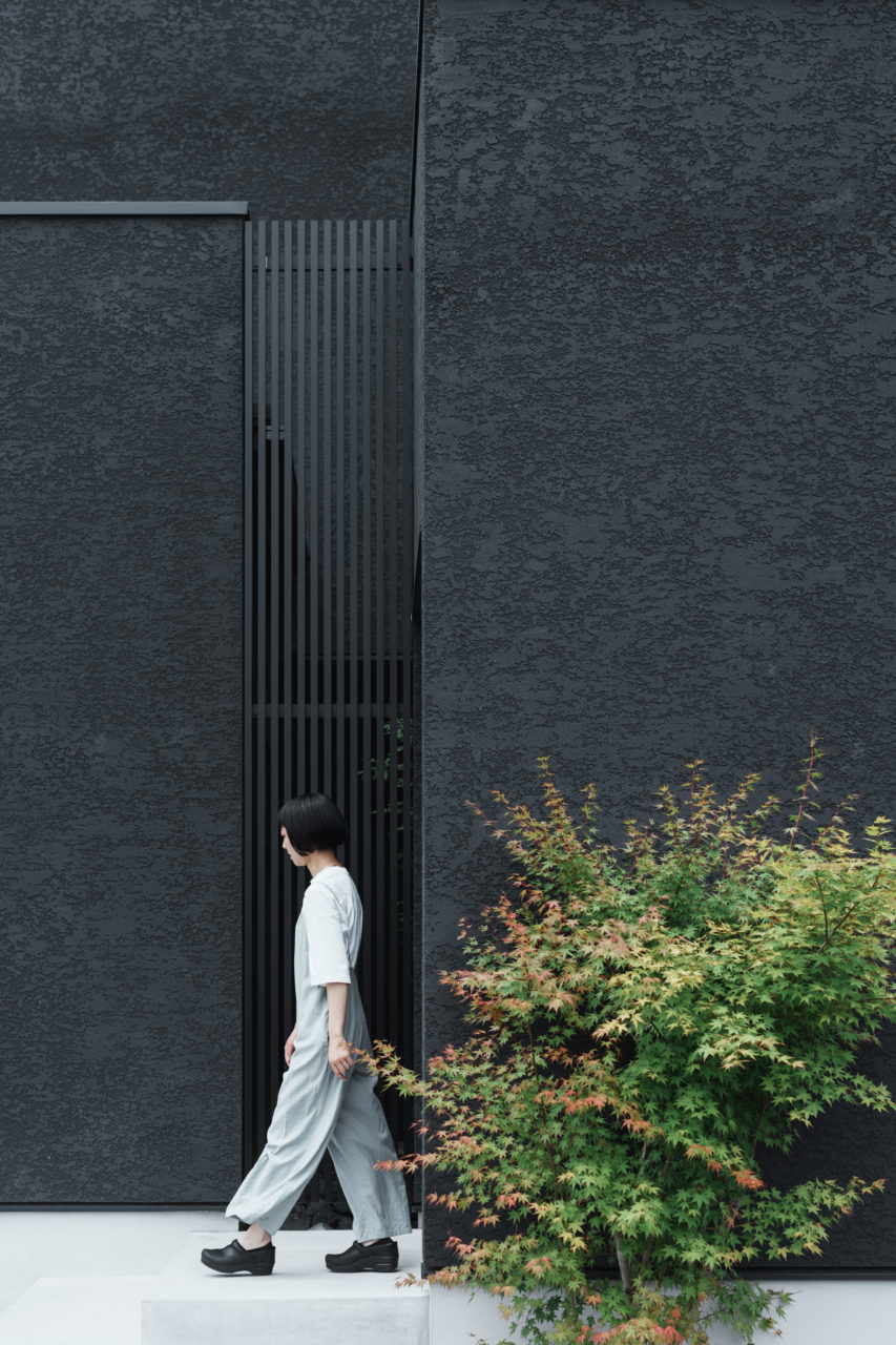 かっこいい外壁　凌