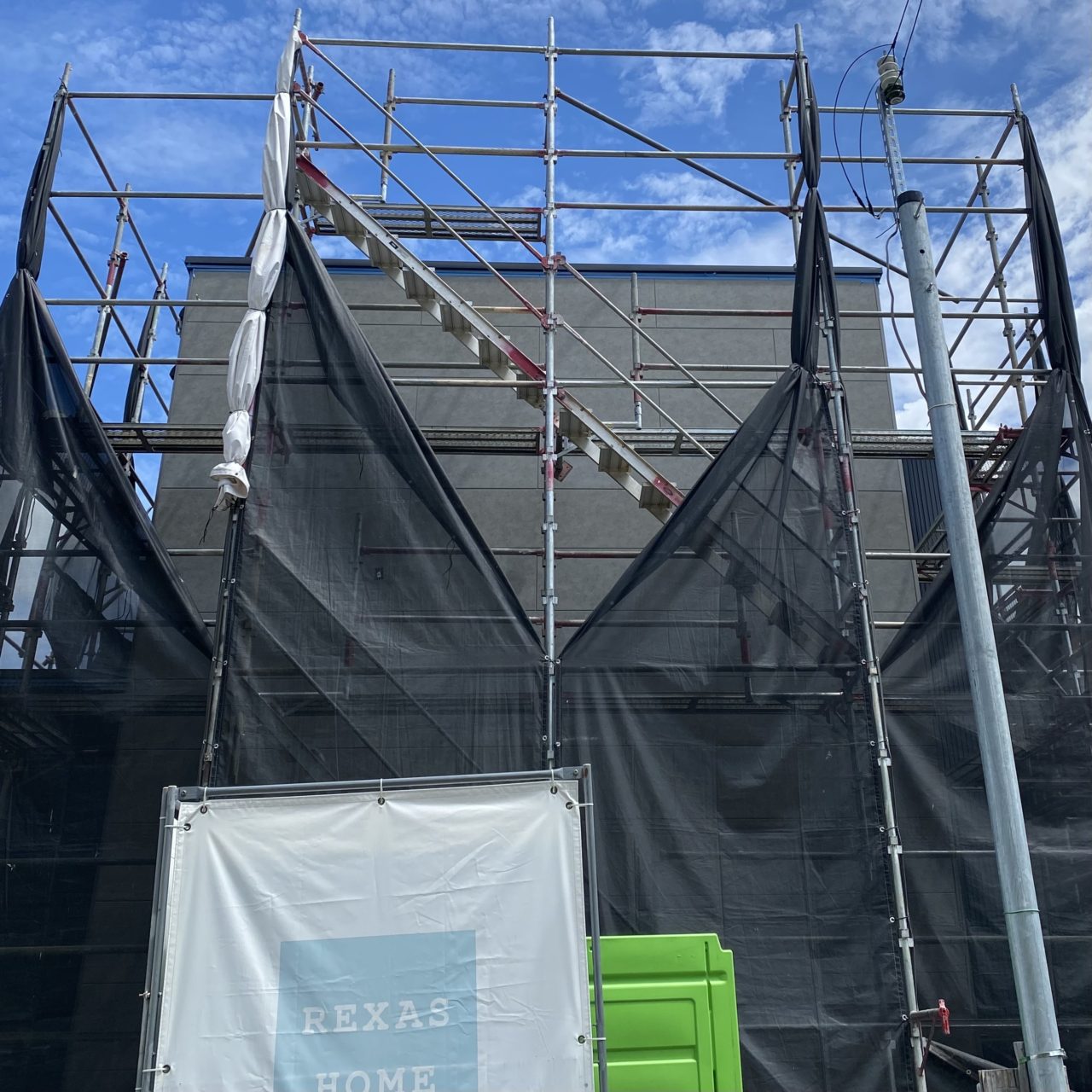 建築中物件紹介・・・・・　渡邉