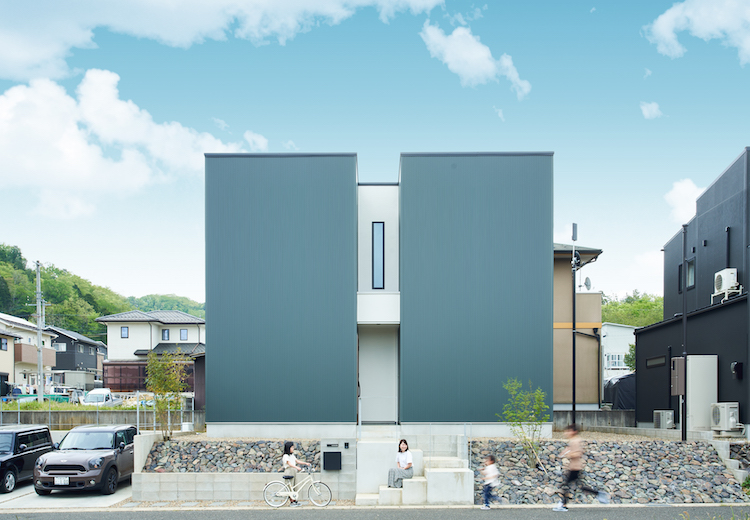 シンメトリーが美しい家