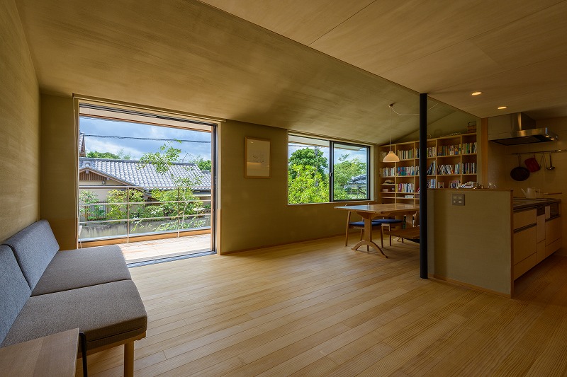 2階リビングの暮らし　一瀬