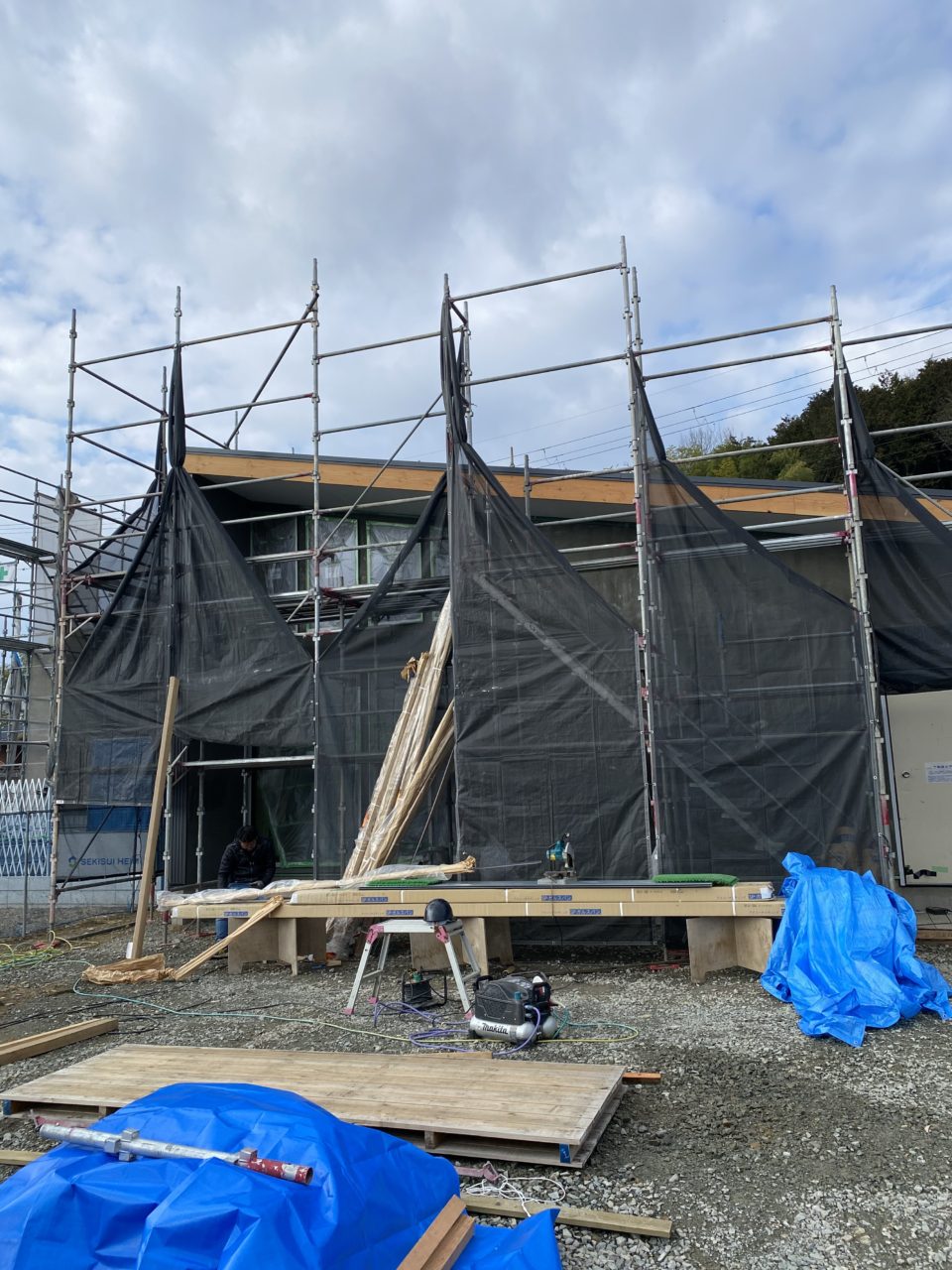 建築中物件紹介・・・・・　渡邉