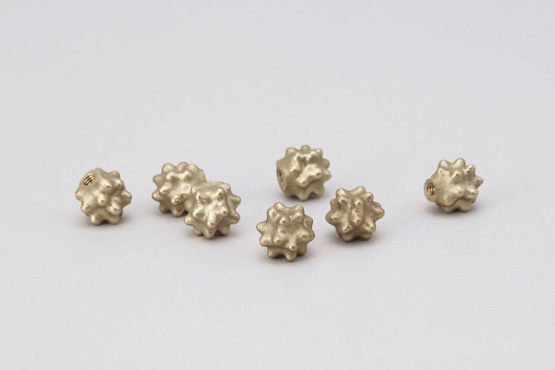 経年変化を楽しむ真鍮　井町